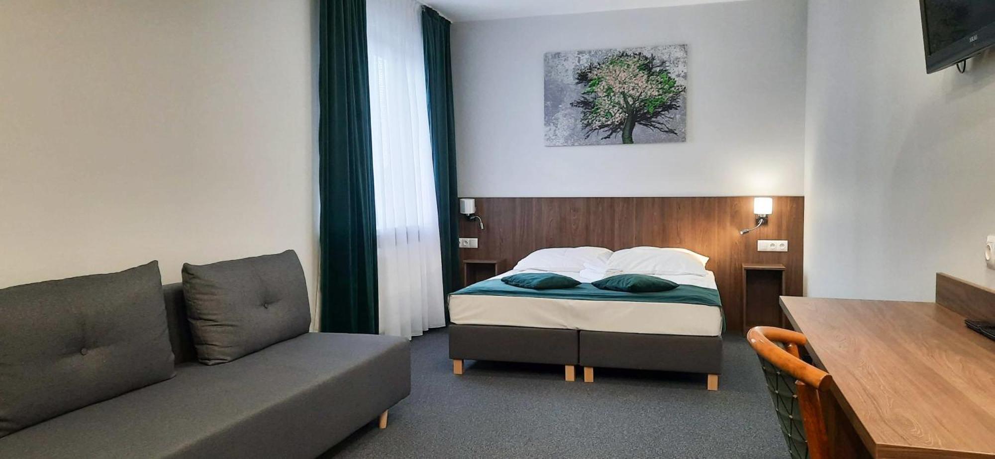 Eurohotel Baniocha Екстериор снимка