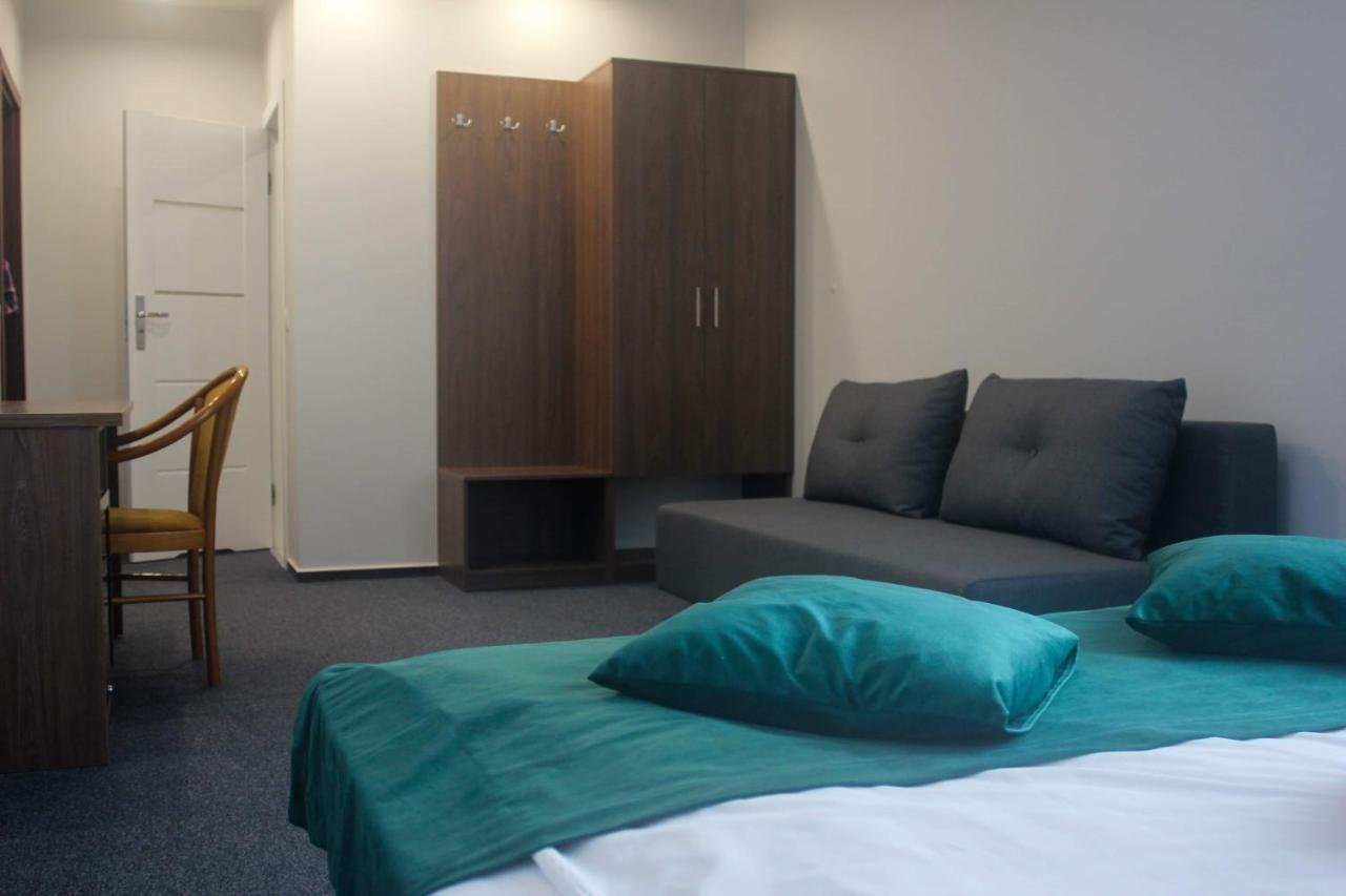 Eurohotel Baniocha Екстериор снимка
