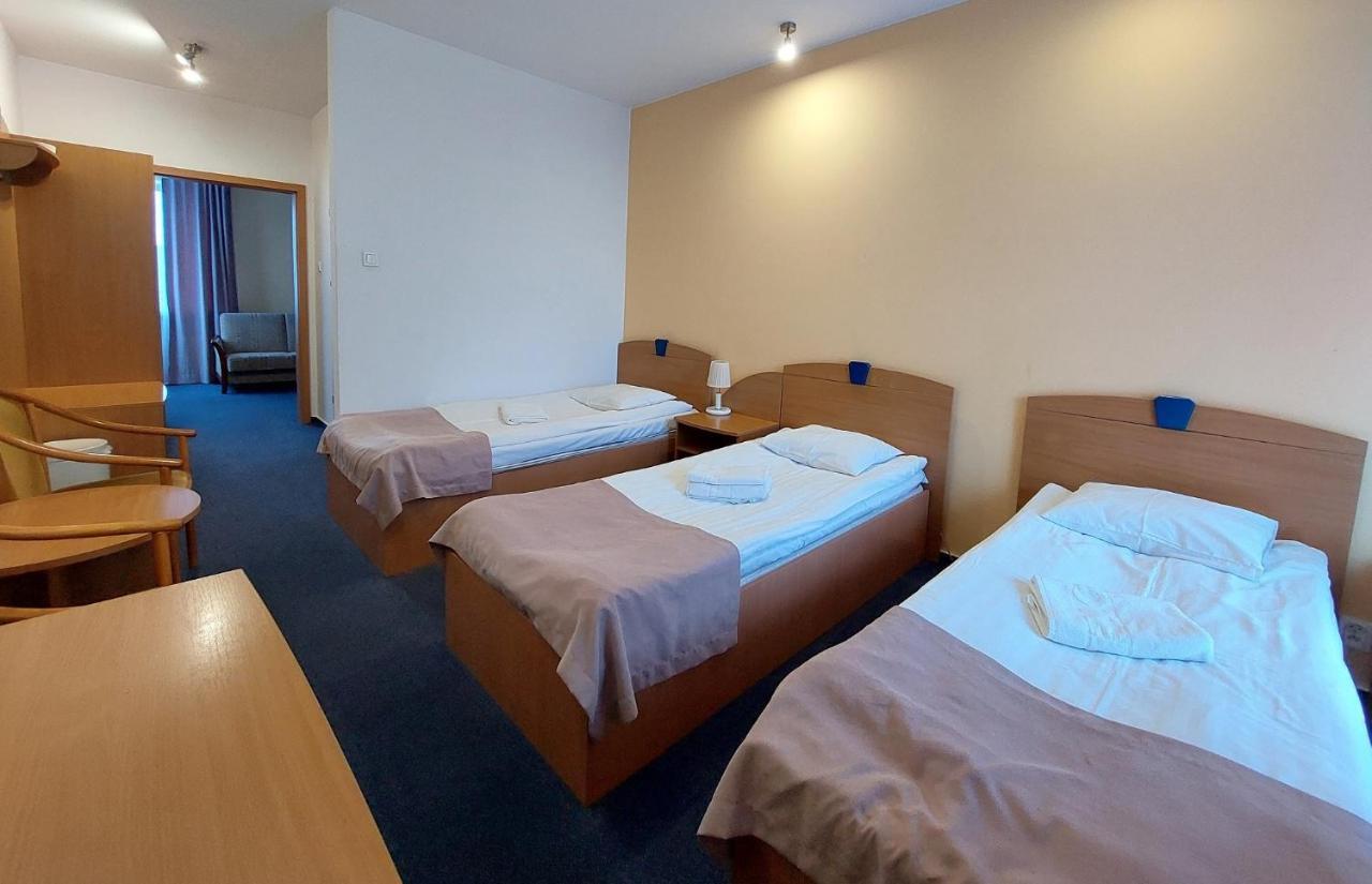 Eurohotel Baniocha Екстериор снимка